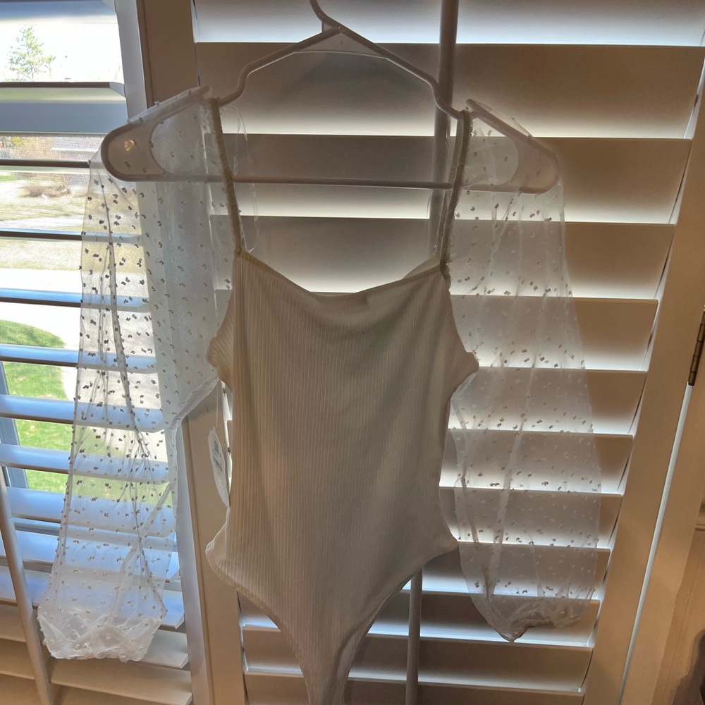 alterd state white puff sleeve body suit NWT